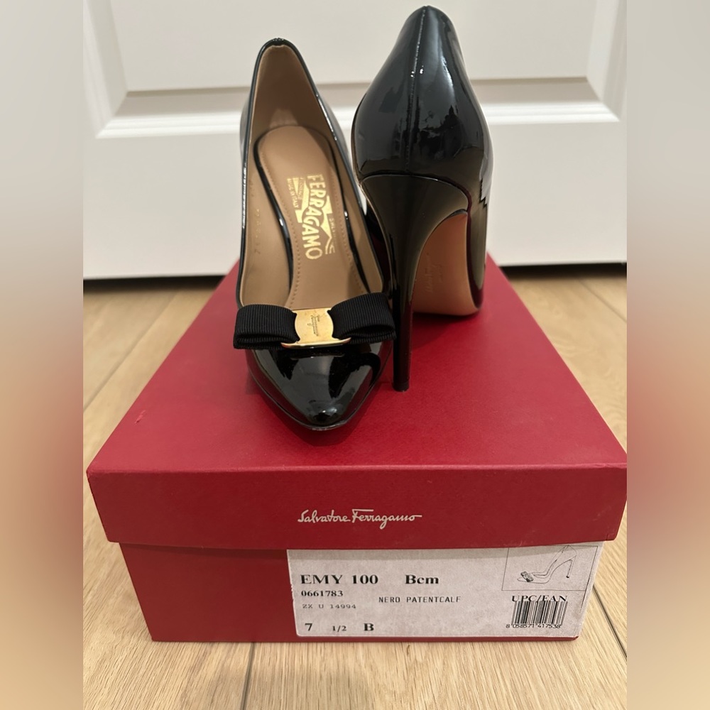 Salvatore Ferragamo Emy Patent Pump